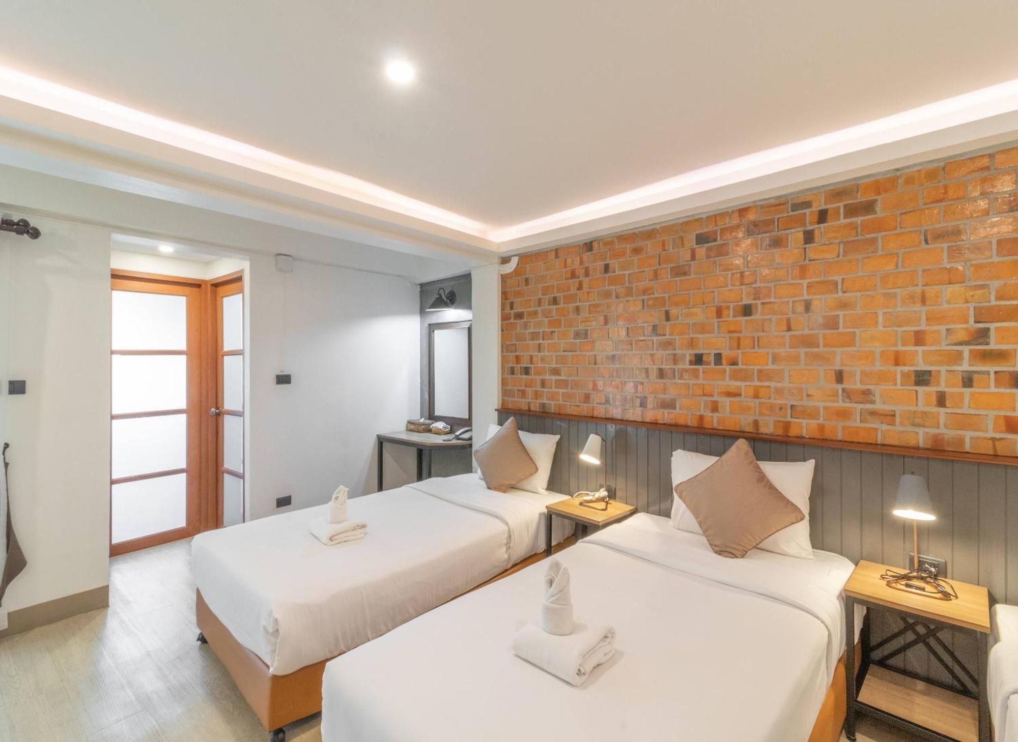 The Old Hotel 3*